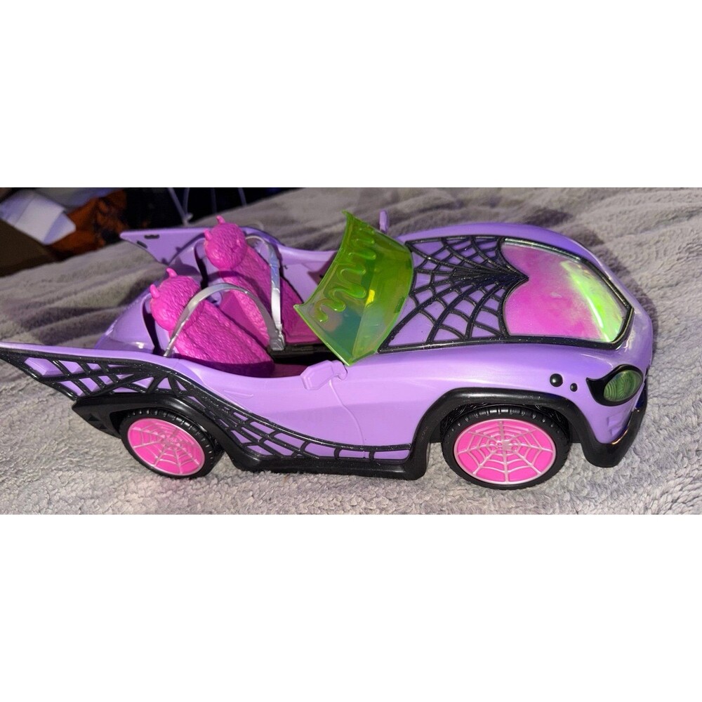 Mattel Monster High Ghoul Mobile convertible vehicle